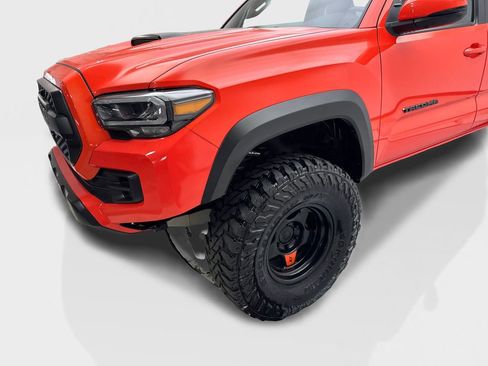 Used 2023 Toyota Tacoma TRD Pro AWD/4WD image 18