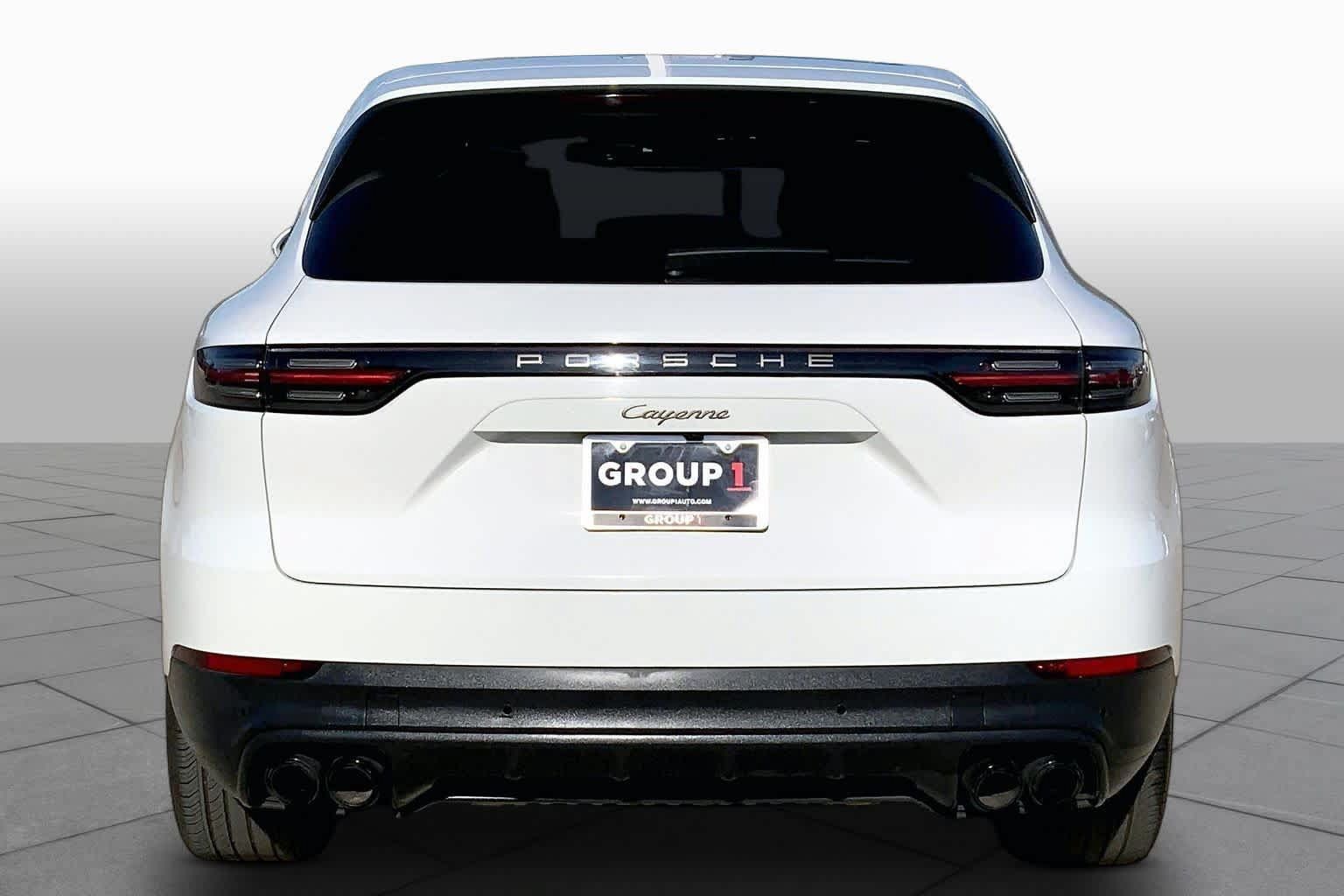 Used 2022 Porsche Cayenne Platinum Edition AWD/4WD image 5