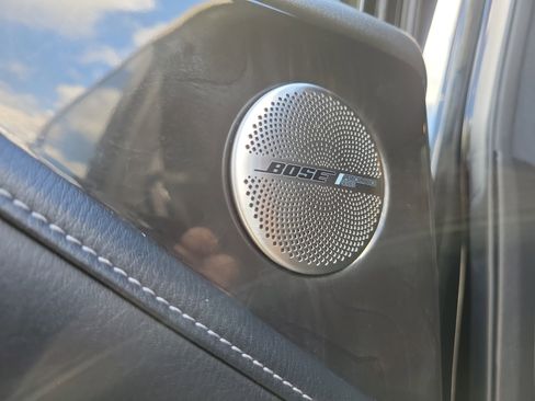 Used 2021 INFINITI QX80 Sensory w/ All-Season Package image 11