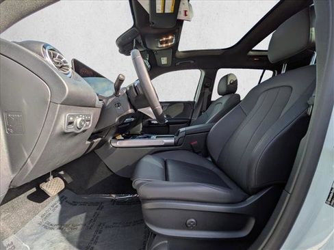 Certified 2026 Mercedes-Benz GLB 250 4MATIC image 16