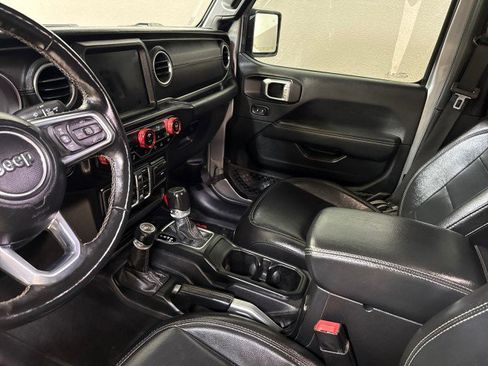 Used 2020 Jeep Gladiator Overland image 20