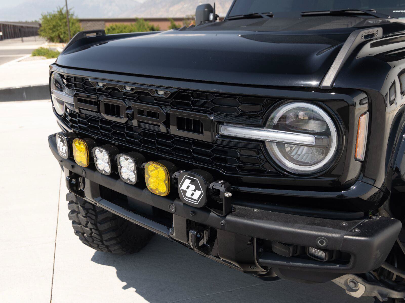Used 2025 Ford Bronco Raptor w/ Interior Carbon Fiber Pack AWD/4WD image 7