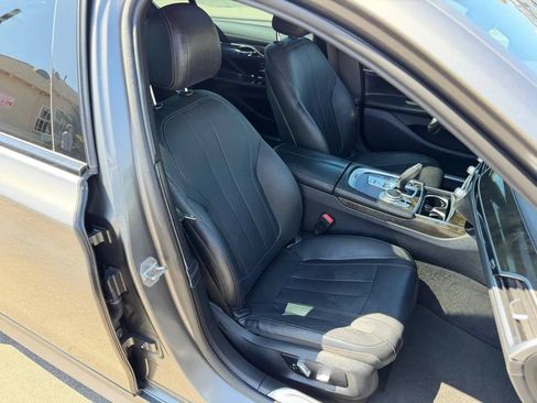Used 2016 BMW 740i RWD image 45