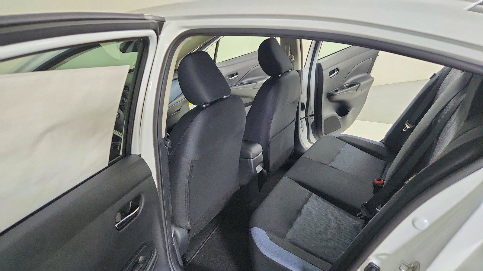 Used 2025 Nissan Versa SV w/ Trunk Package FWD image 22