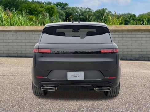New 2026 Land Rover Range Rover Sport Dynamic SE image 5