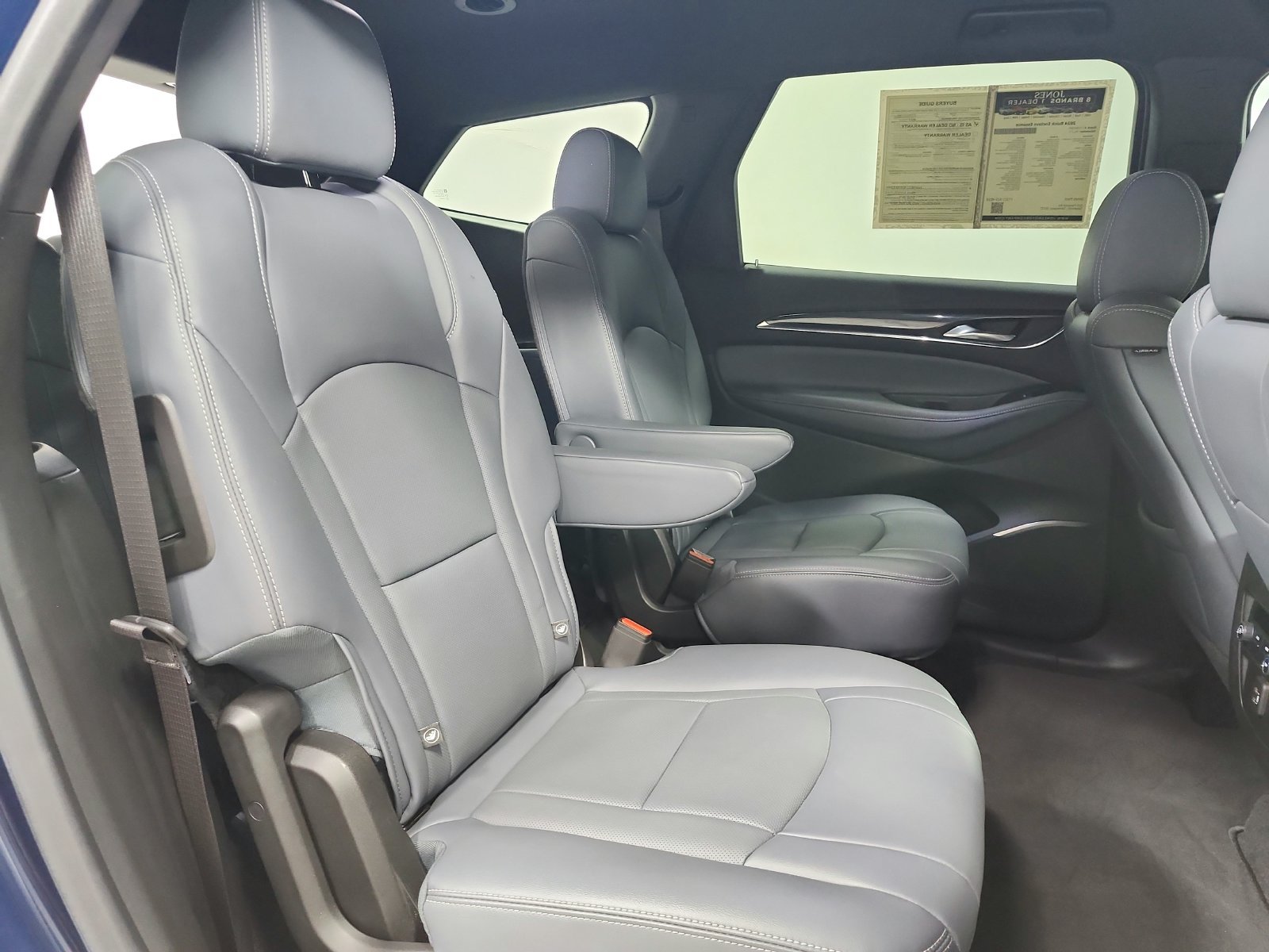 Used 2024 Buick Enclave Essence FWD image 41
