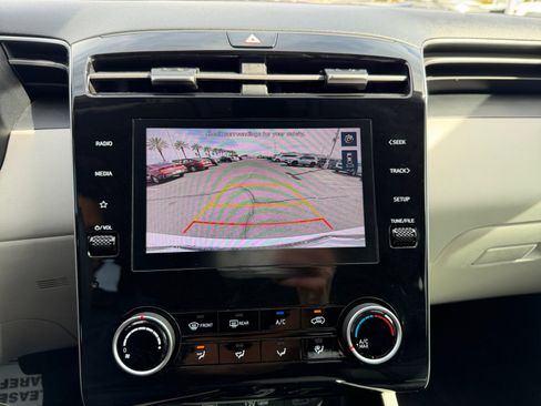 Certified 2023 Hyundai Tucson SE image 29