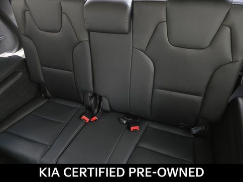 Certified 2025 Kia Telluride S FWD image 16