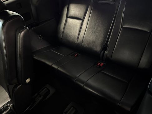 Used 2023 Toyota Highlander XLE image 15