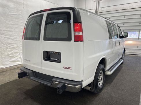 Used 2023 GMC Savana 2500 w/ Driver Convenience Package image 2