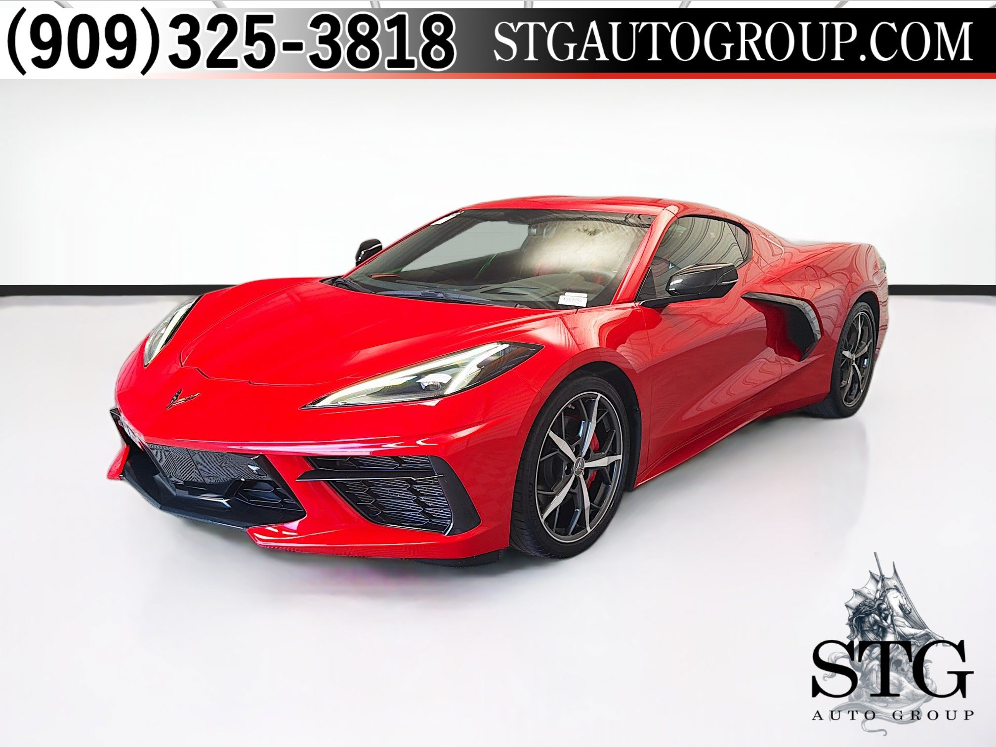 Used 2021 Chevrolet Corvette Stingray Preferred Cpe w/ 2LT RWD image 1