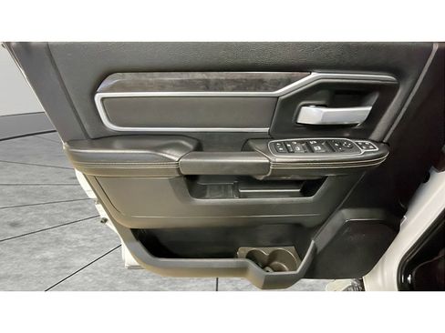 Used 2024 RAM 2500 Big Horn w/ Off Road Package AWD/4WD image 15