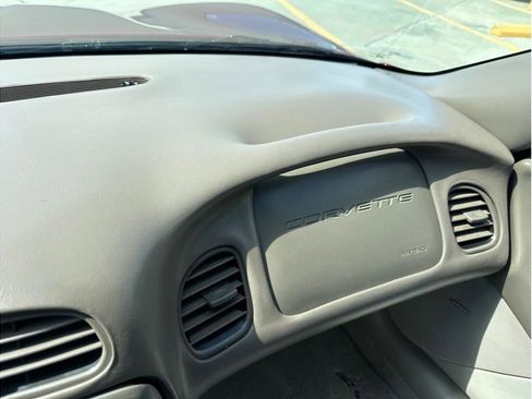 Used 2003 Chevrolet Corvette 50th Anniversary Edition w/ Preferred Equipment Group1 image 25