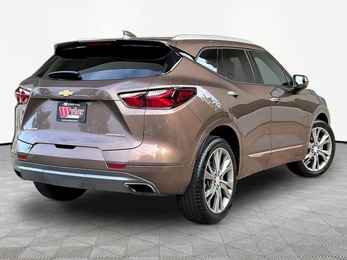 Used 2019 Chevrolet Blazer Premier w/ Sun and Wheels Package FWD image 6