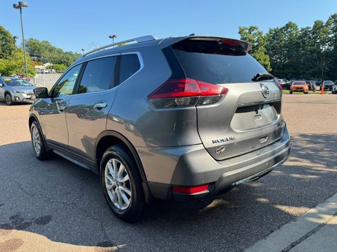 Used 2018 Nissan Rogue SV w/ Premium Package AWD/4WD image 5