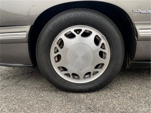 Used 1998 Cadillac De Ville Limousine image 8