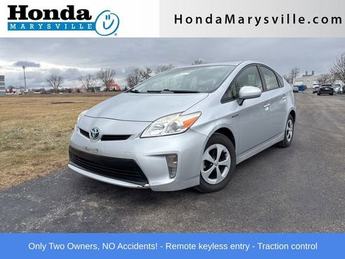 Used 2015 Toyota Prius Two image 1