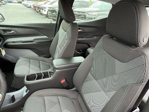 New 2027 Chevrolet Bolt LT w/ Comfort Package FWD image 14