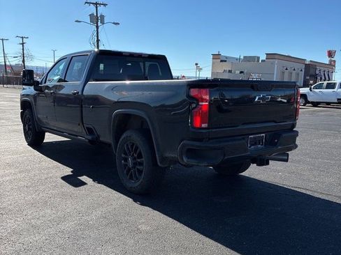 Used 2025 Chevrolet Silverado 3500 High Country w/ High Country Premium Package image 3