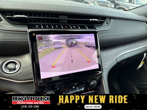 New 2025 Jeep Grand Cherokee L Limited w/ Black Appearance Package image 26