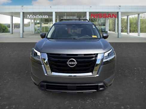 Certified 2022 Nissan Pathfinder SV AWD/4WD image 10