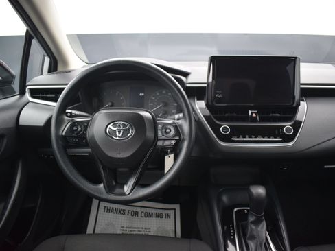 Used 2023 Toyota Corolla LE FWD image 14