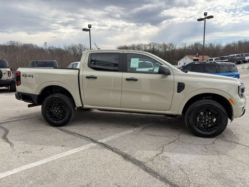 New 2026 Ford Ranger XLT w/ Equipment Group 301A High AWD/4WD image 8