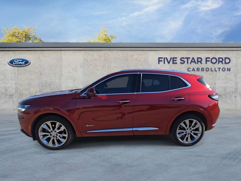 Used 2022 Buick Envision Avenir w/ Technology Package II image 5