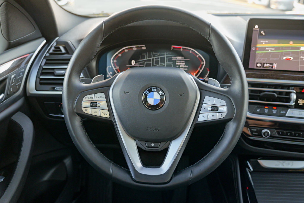 Used 2023 BMW X4 xDrive30i w/ Premium Package AWD/4WD image 41