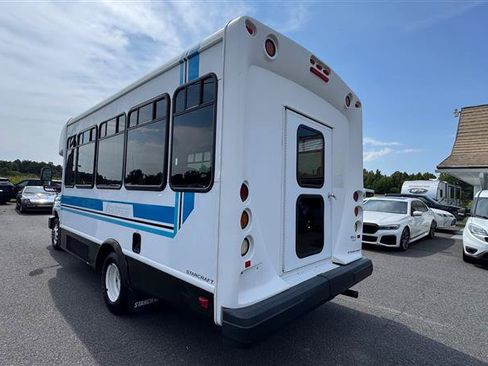 Used 2014 Ford E-450 and Econoline 450 Super Duty w/ Shuttle Bus Prep Package RWD image 15