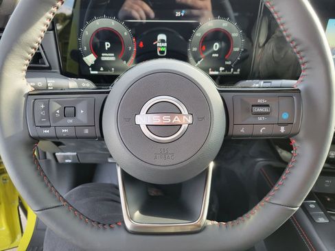 New 2025 Nissan Kicks SR w/ SR Premium Package image 9