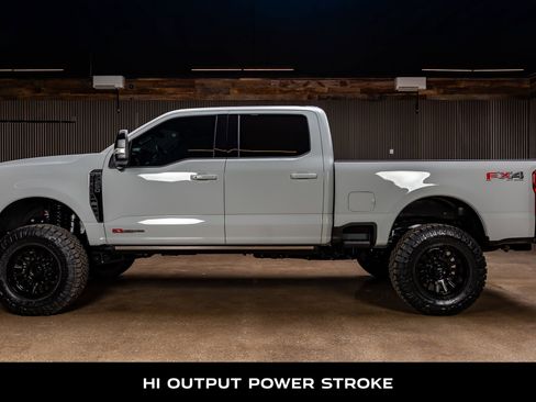 Used 2026 Ford F250 Platinum image 6