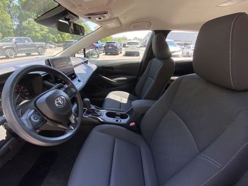 Used 2024 Toyota Corolla LE FWD image 19
