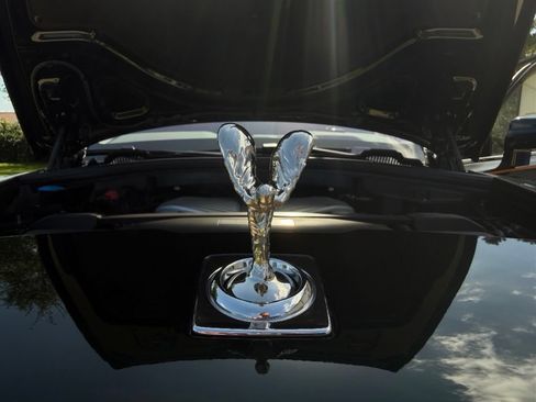 Used 2023 Rolls-Royce Cullinan w/ Cullinan Package AWD/4WD image 36