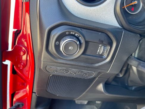 Used 2024 Jeep Wrangler Sport S image 29