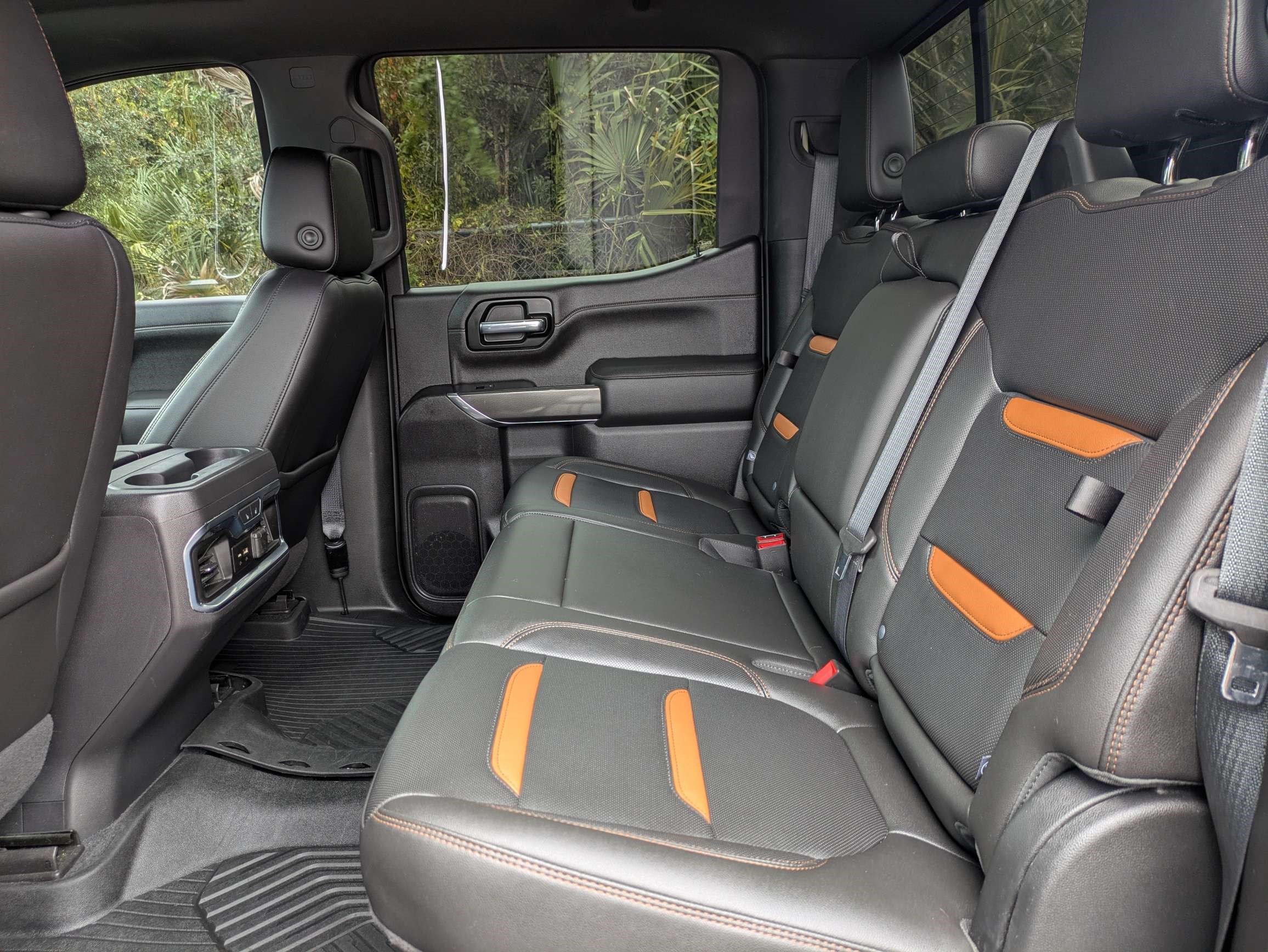 Used 2020 GMC Sierra 1500 AT4 w/ AT4 Premium Package AWD/4WD image 14