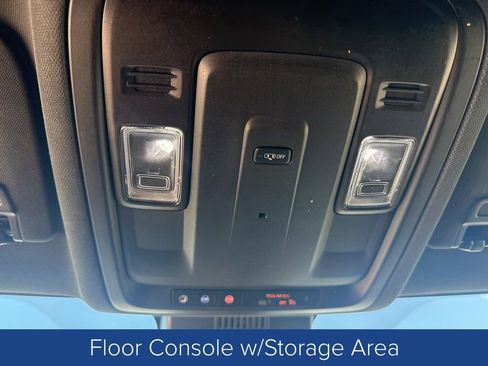 Used 2023 Chevrolet Suburban LS RWD image 24