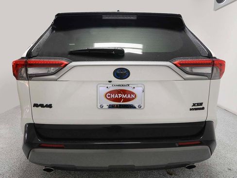 Used 2021 Toyota RAV4 XSE w/ XSE Grade Weather Package image 4