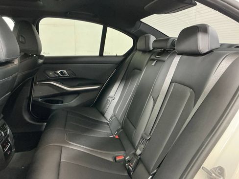 Certified 2025 BMW 330i Sedan w/ M Sport Package RWD image 26