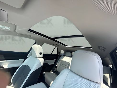 Used 2024 Honda Prologue Elite image 6