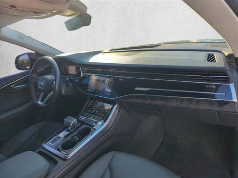Used 2021 Audi Q8 Premium Plus w/ Premium Plus Package AWD/4WD image 27