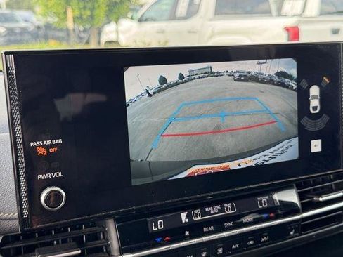 Certified 2025 Toyota Sienna XLE Woodland Edition AWD/4WD image 16
