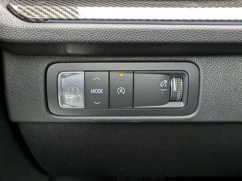 New 2026 Chevrolet Traverse High Country image 16