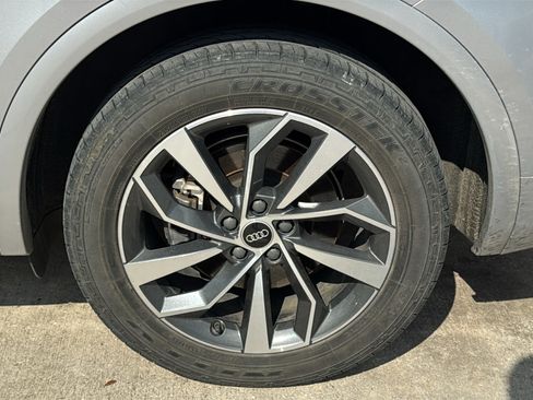 Used 2022 Audi Q5 2.0T Premium AWD/4WD image 19