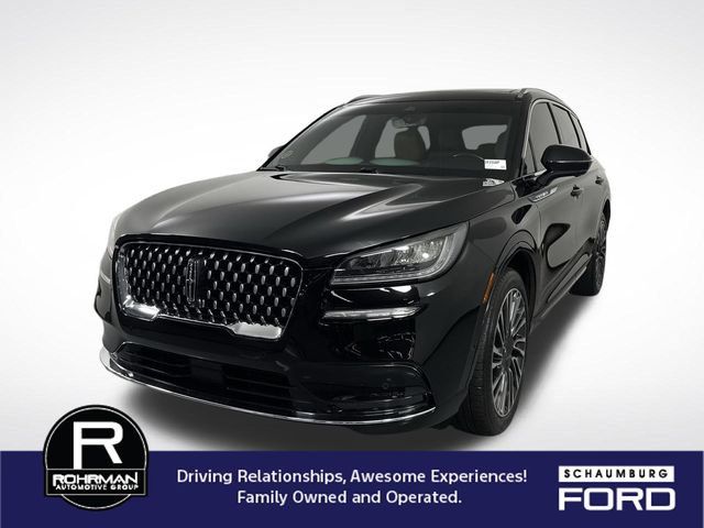 Used 2020 Lincoln Corsair Reserve w/ Equipment Group 201A AWD/4WD image 2