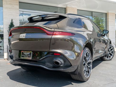 Used 2021 Aston Martin DBX image 53