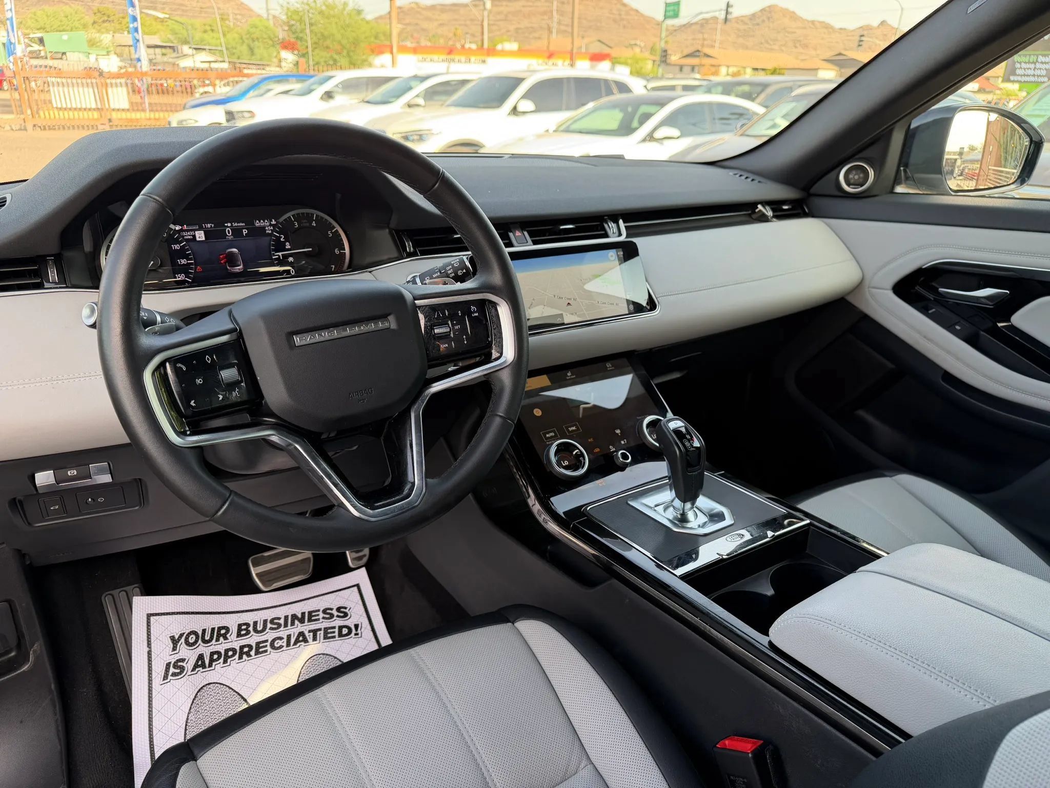 Used 2023 Land Rover Range Rover Evoque R-Dynamic SE AWD/4WD image 15