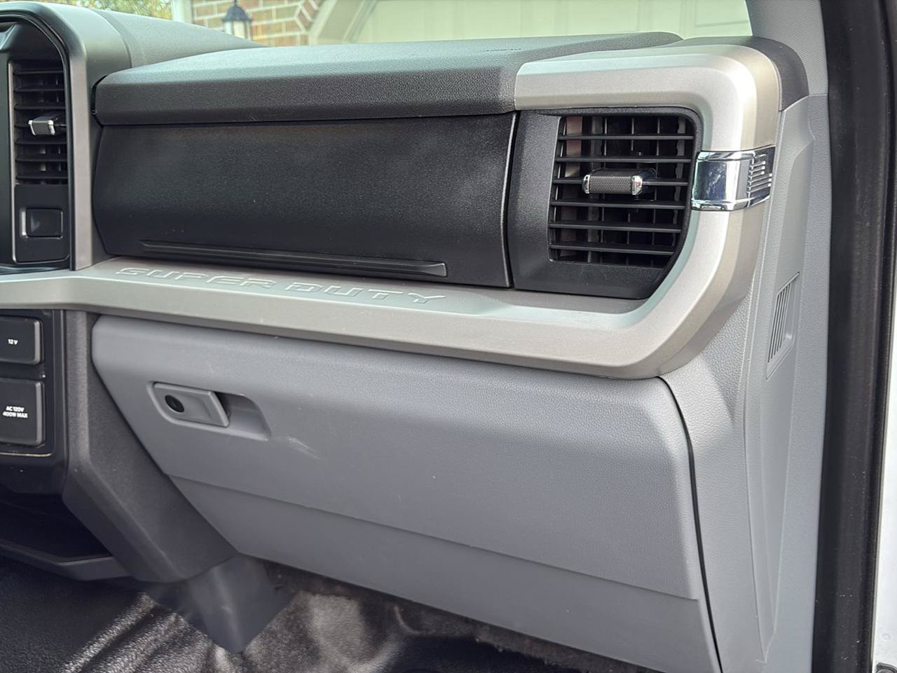Used 2024 Ford F250 XLT w/ FX4 Off-Road Package AWD/4WD image 15