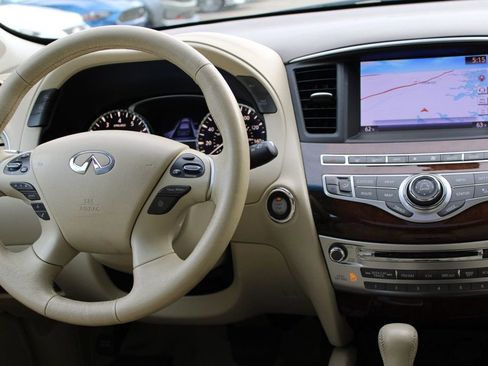 Used 2013 INFINITI JX35 AWD w/ Premium Pkg image 13