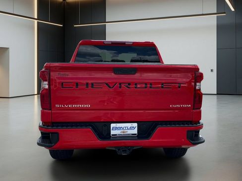 Used 2023 Chevrolet Silverado 1500 Custom AWD/4WD image 5